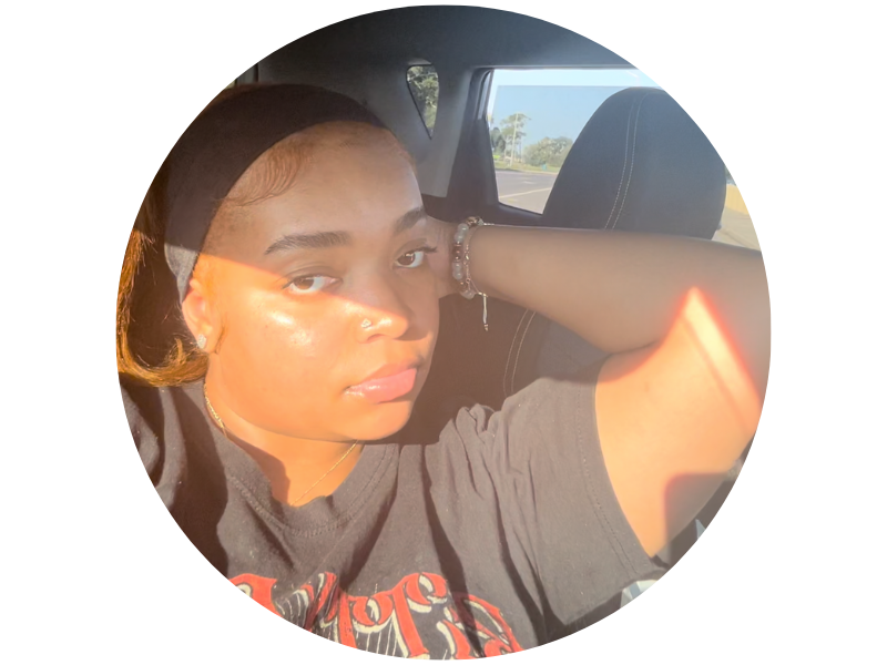 Zora Hunter headshot