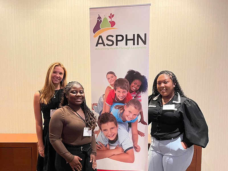 Tulane and Dillard nutrition students at APHA in 2024