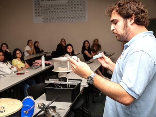 Demo with someone from Termite Control Board in undergrad classroom